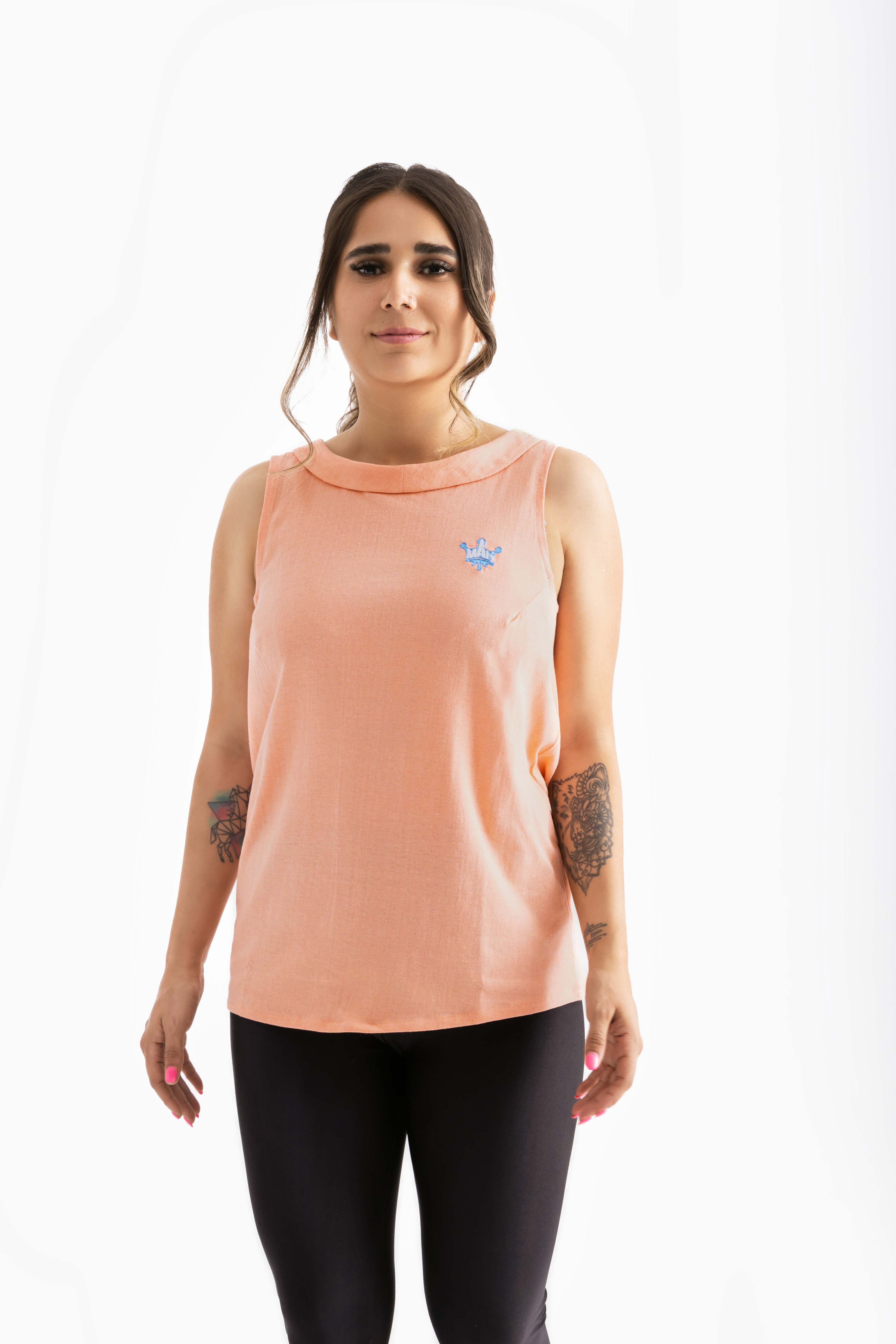 Pastel orange / 65% cotton-35% polyester / Medium